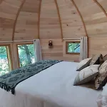 Les De Lodge